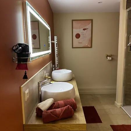 Au Fil De L'o فندق مبيت وإفطار 4*
