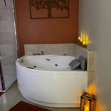 Au Fil De L'o فندق مبيت وإفطار